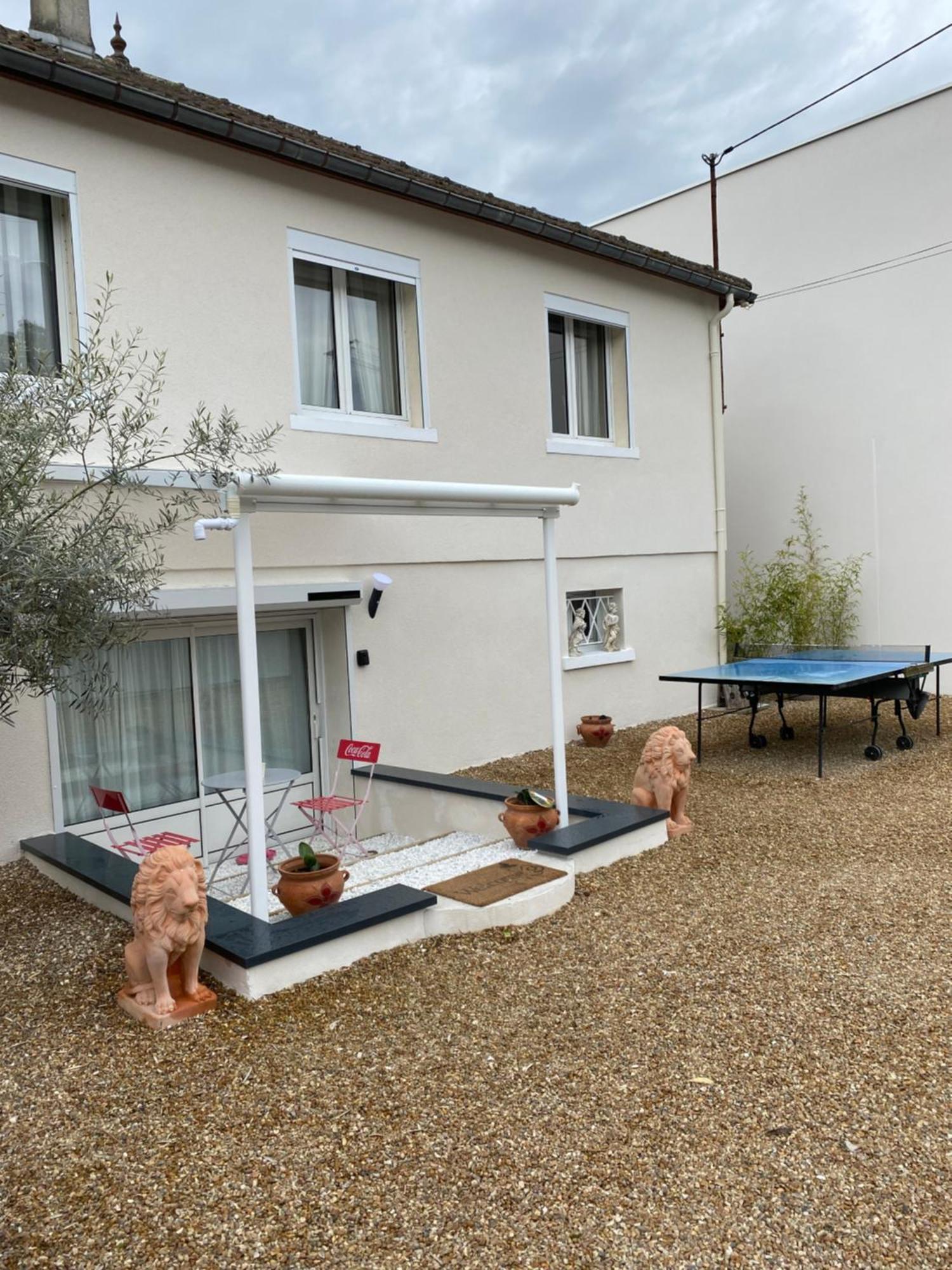 Appart Studio Rdc De Maison Avec Exterieur Proche Reims Tinqueux Exterior foto